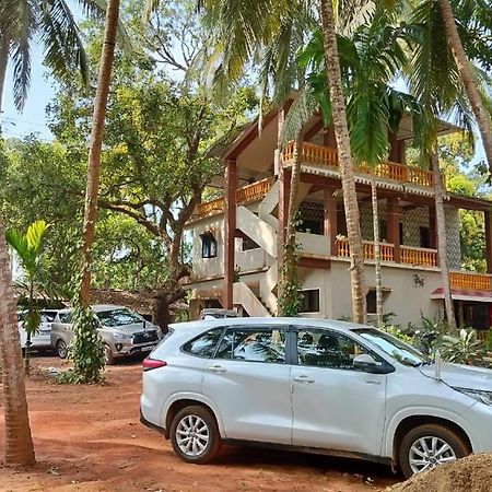 Sneh Beach Homestay - Wayangani Vengurla Zewnętrze zdjęcie